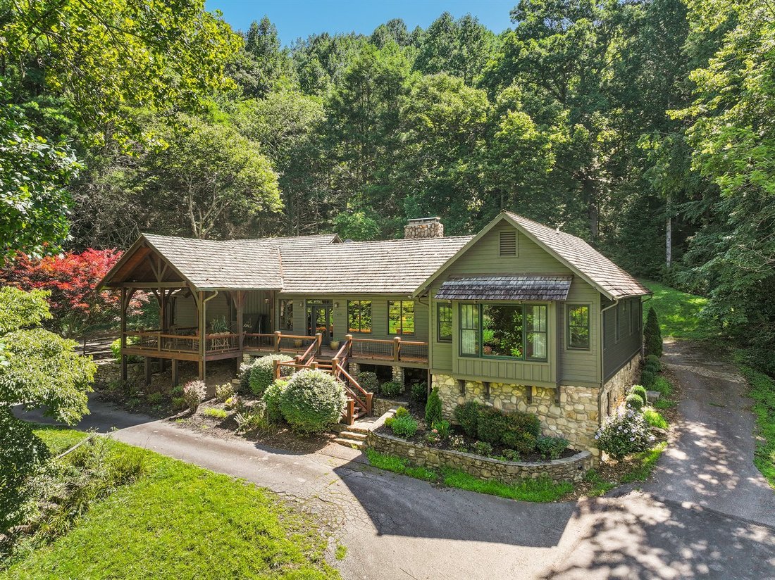 House in Brevard, North Carolina, United States 1 - 18670384