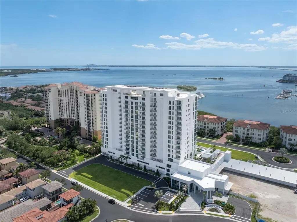 House in Tampa, Florida, United States 1 - 18670256