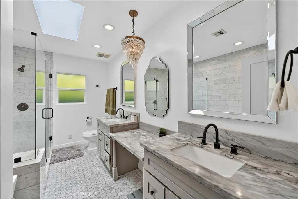 House in Los Angeles, California, United States 4 - 17891619