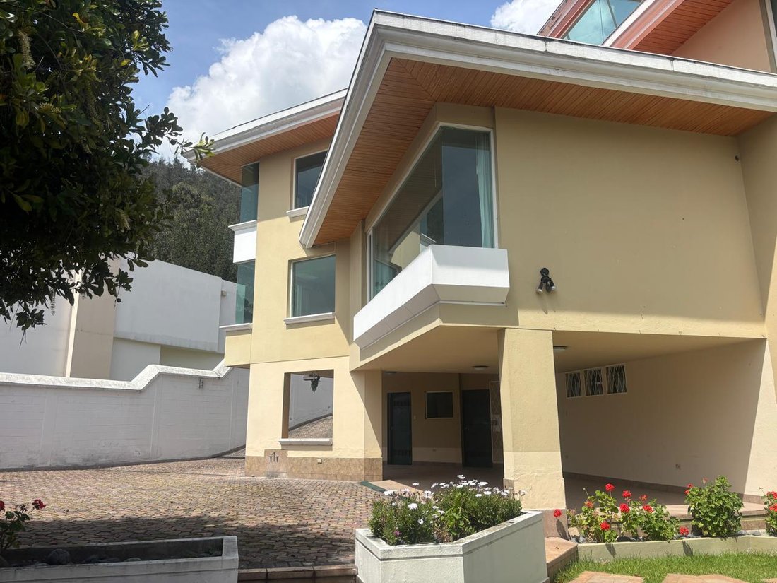 Haus in Quito, Provinz Pichincha, Ecuador 3 - 18661579