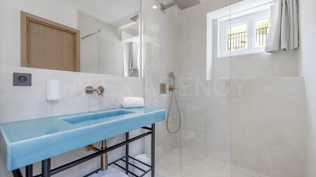 Apartment in Zone Est Diffuse, Saint-Tropez, France 5 - 18261276