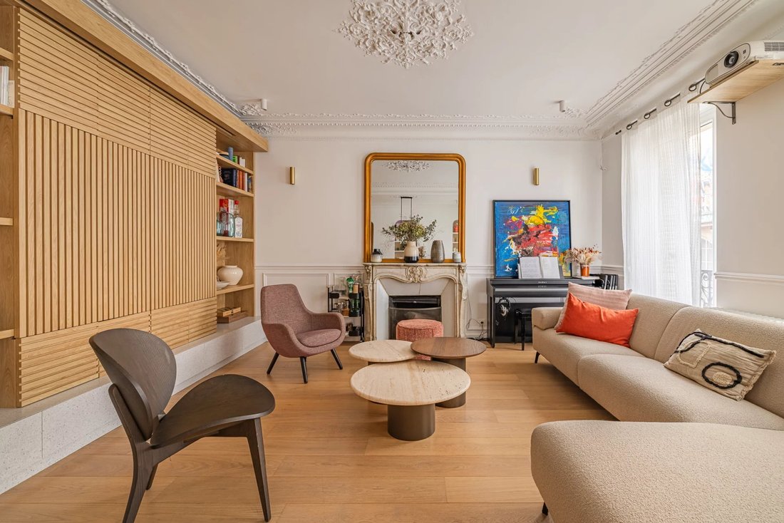 Apartment in Léon-Blum Folie-Regnault, Paris 11e Arrondissement, Paris 5 - 18669163