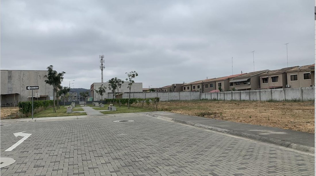 Land in Guayaquil, Guayas, Ecuador 2 - 18660325