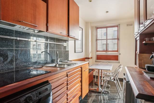Apartment in La Plaine des Sablons, Neuilly-sur-Seine, France 3 - 16825288