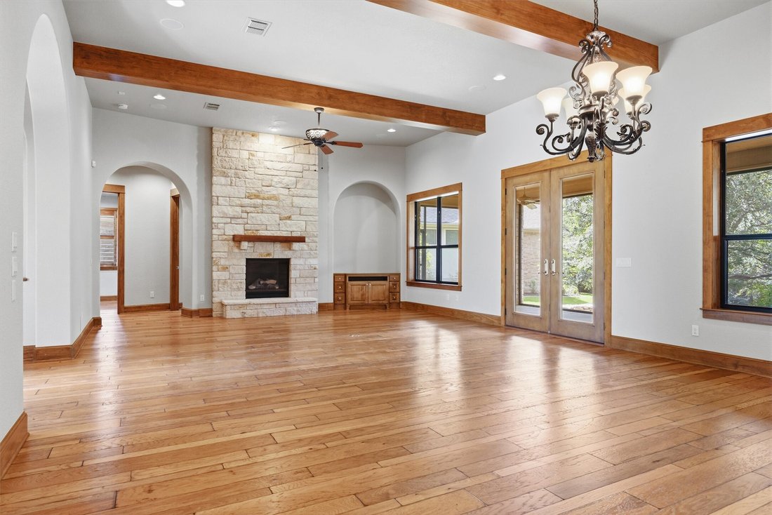 House in Georgetown, Texas, United States 5 - 18666045