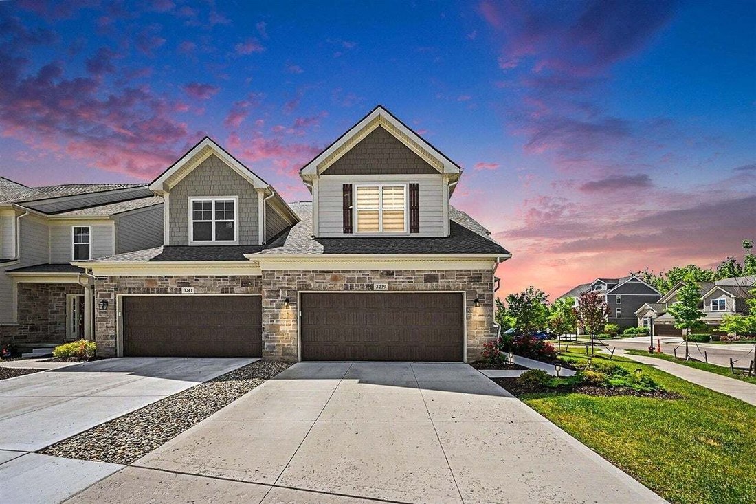 Condo in Ann Arbor, Michigan, United States 1 - 18662482