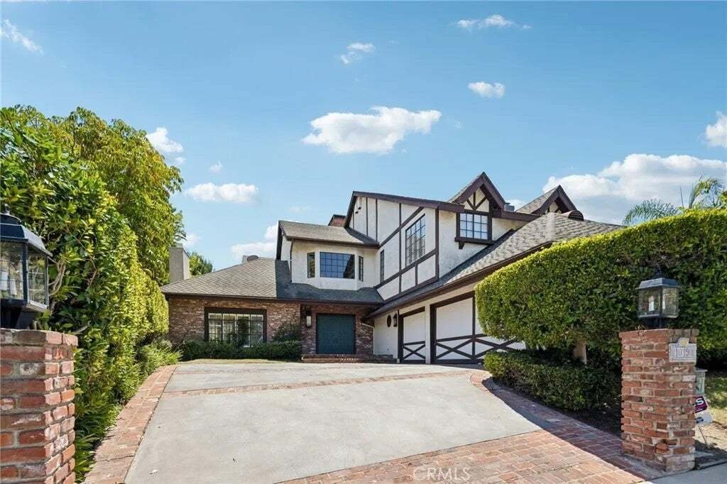 House in Los Angeles, California, United States 1 - 17876010