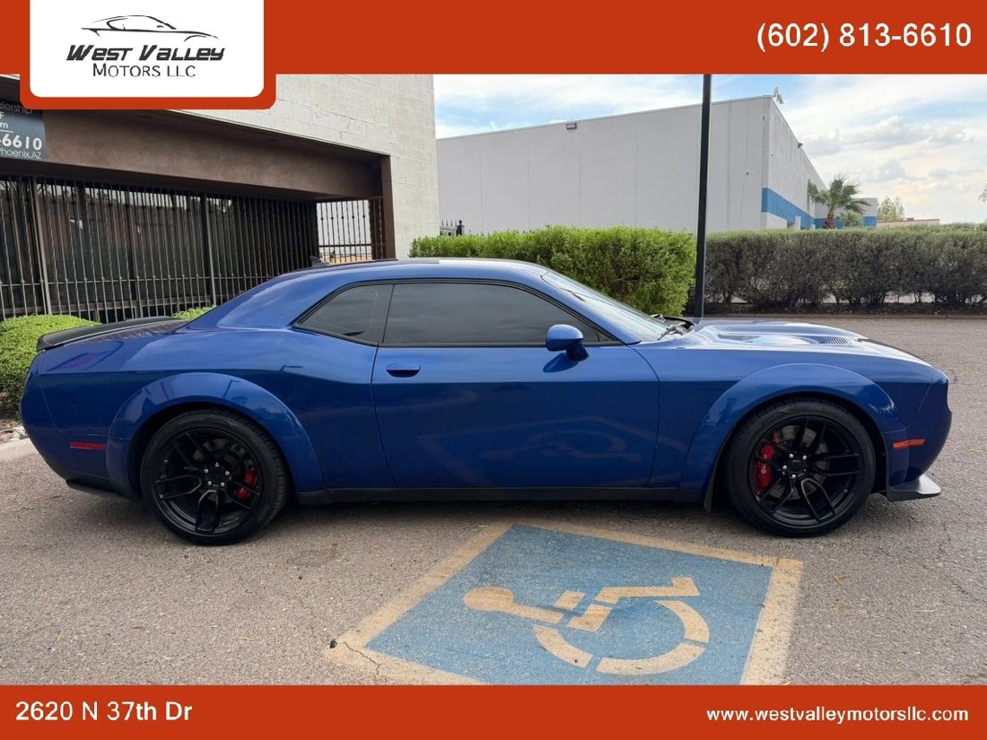 Coupe in Phoenix, AZ, United States 4 - 18669842