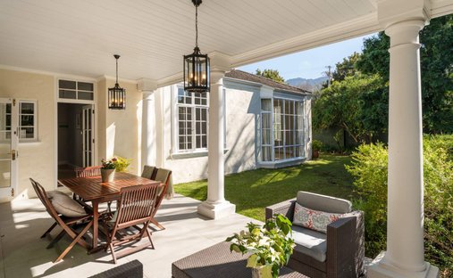 House in Kenilworth, Claremont, Cape Town 1