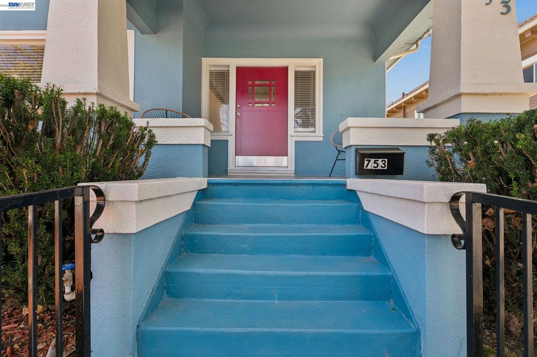 House in Oakland, California, United States 5 - 18662224