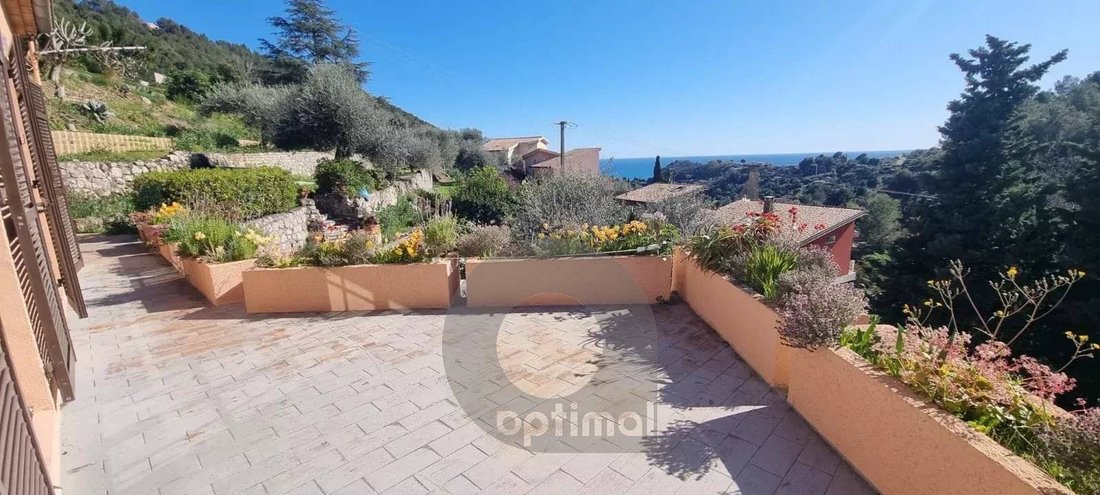 Villa in Menton, Provence-Alpes-Côte d'Azur, France 1 - 18251286