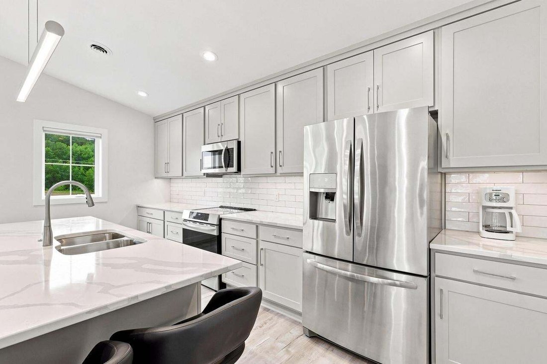 Condo in Plymouth, Wisconsin, United States 4 - 18659074