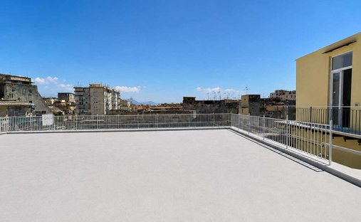 Estate in Naples, Campania, Italy 1