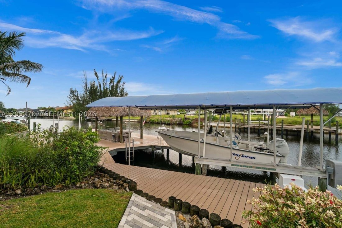 House in Cape Coral, Florida, United States 3 - 18425431