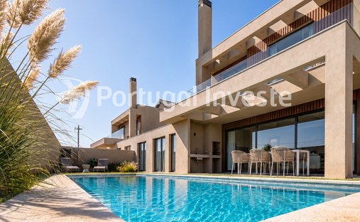 House in Charneca de Caparica e Sobreda, Setubal, Portugal 1