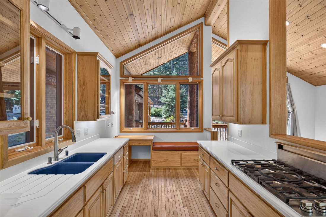 House in Truckee, California, United States 4 - 18668749