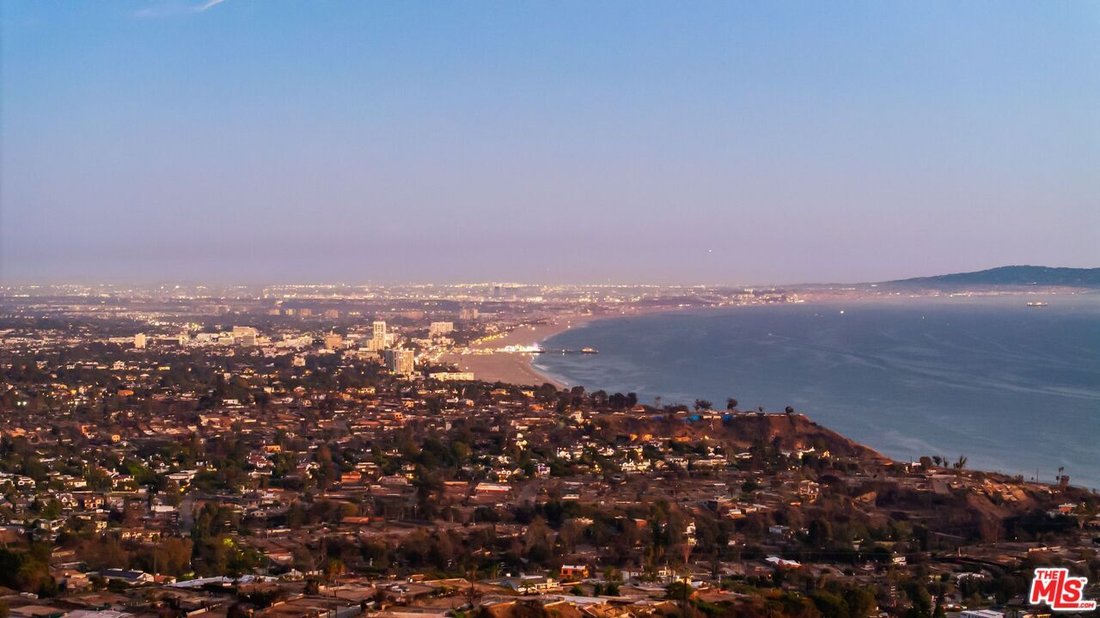 House in Los Angeles, California, United States 3 - 18666613