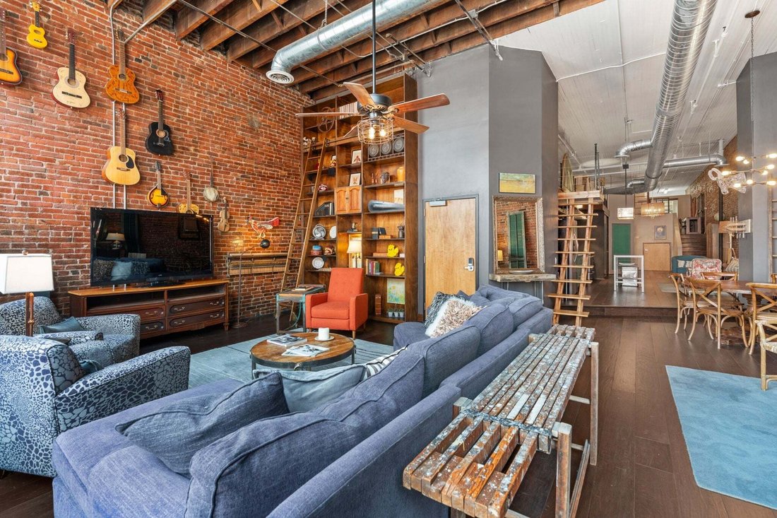 Condo in Nashville, Tennessee, United States 3 - 18665913