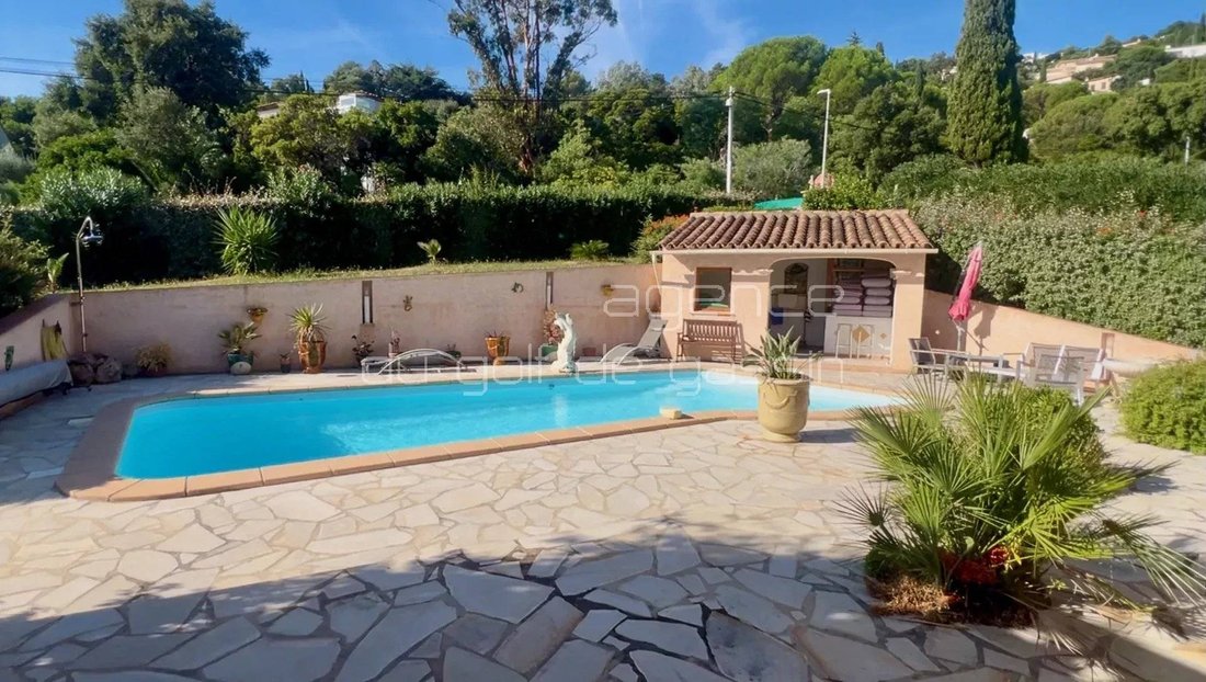 Villa a Nord, Cavalaire-sur-Mer, Francia 1 - 17537517