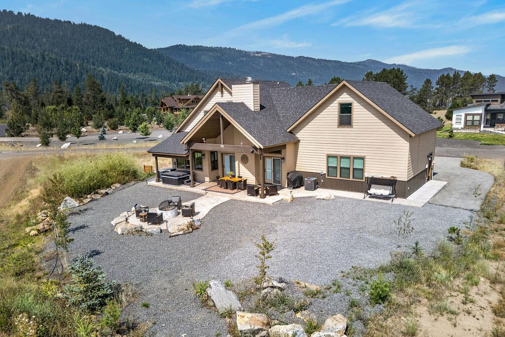 House in Donnelly, Idaho, United States 2 - 18666531