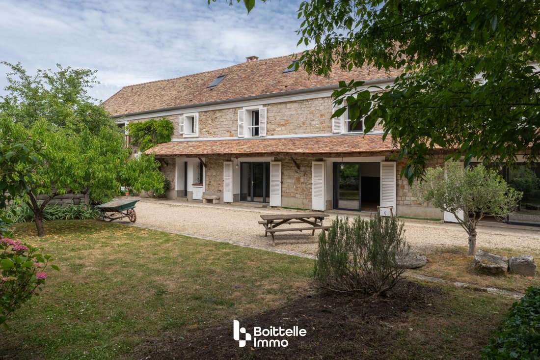 House in Arbonne-la-Foret, Ile-de-France, France 3 - 18669220