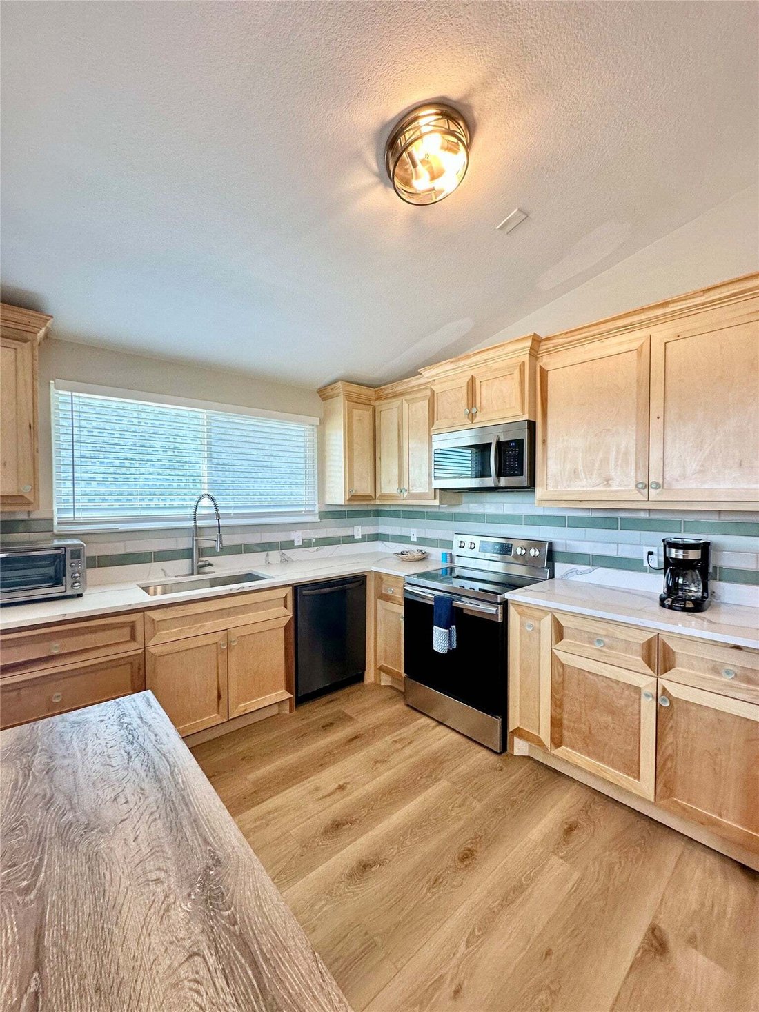 House in Galveston, Texas, United States 1 - 16370155