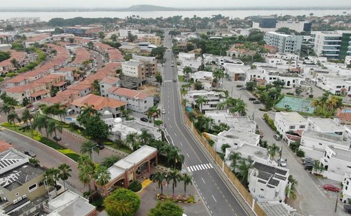 Terreno en Samborondón, Guayas, Ecuador 1