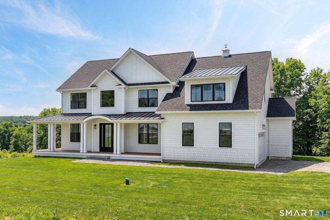 House in Newtown, Connecticut, United States 2 - 18670522