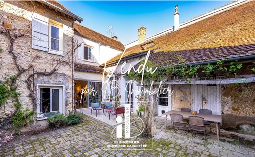 House in Thomery, Ile-de-France, France 1