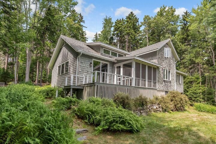 House in Chebeague Island, Maine, United States 1 - 18670207