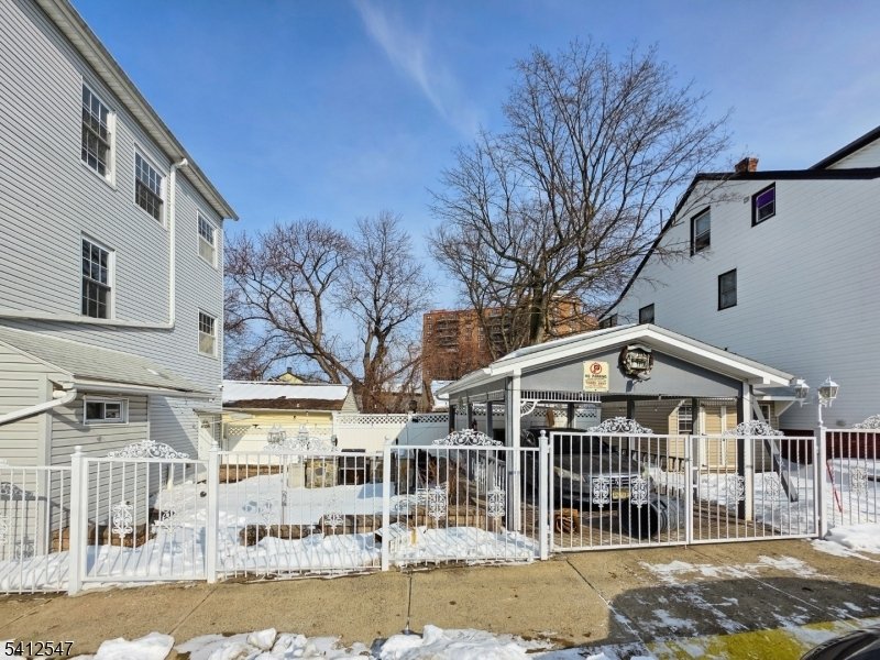 Apartment in Paterson, New Jersey, United States 4 - 18661763
