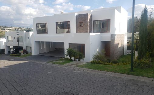 Casa en Quito, Pichincha, Ecuador 1