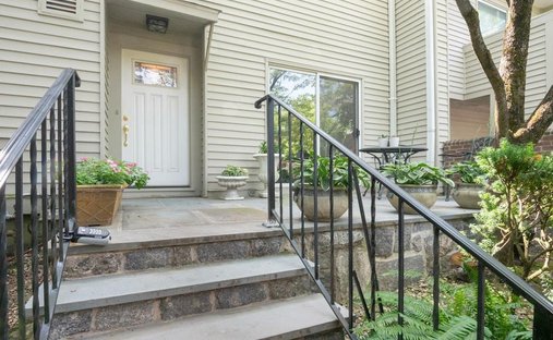 House in Eastchester, New York, United States 1