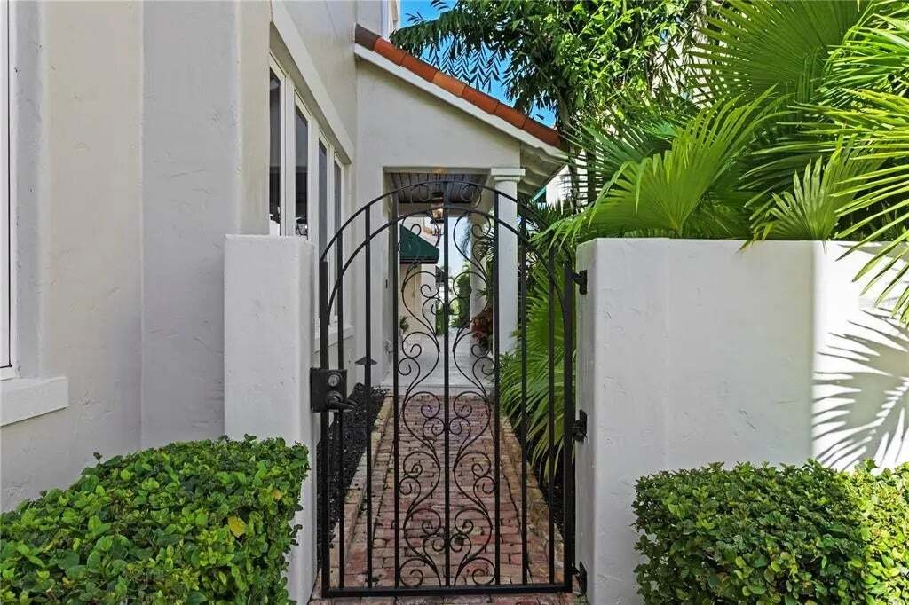 House in Tampa, Florida, United States 3 - 18665332