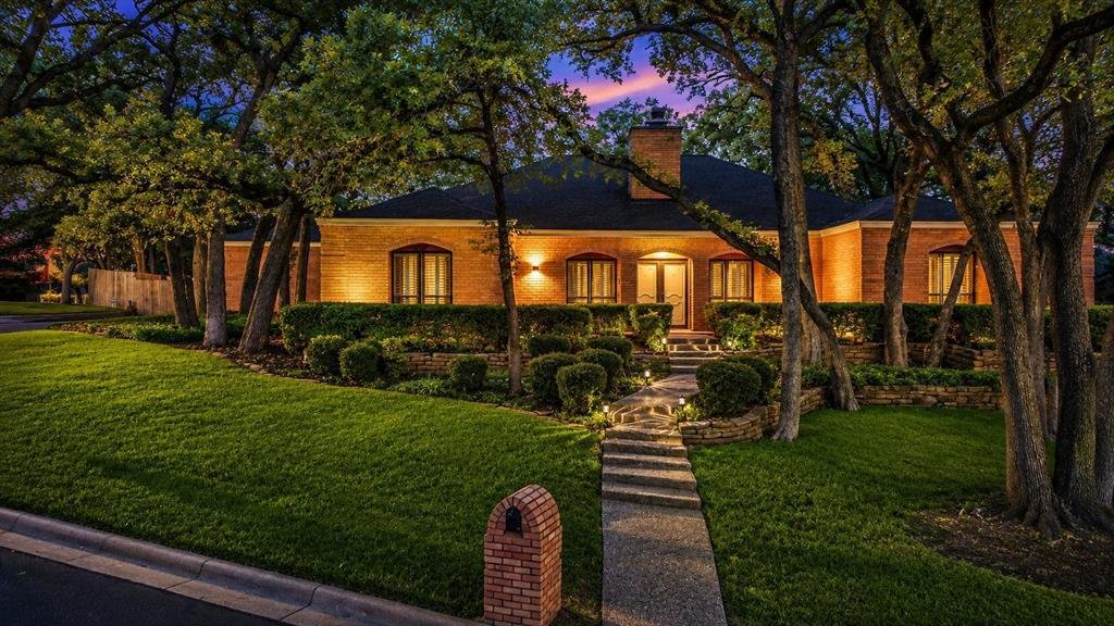 House in Arlington, Texas, United States 1 - 18664083