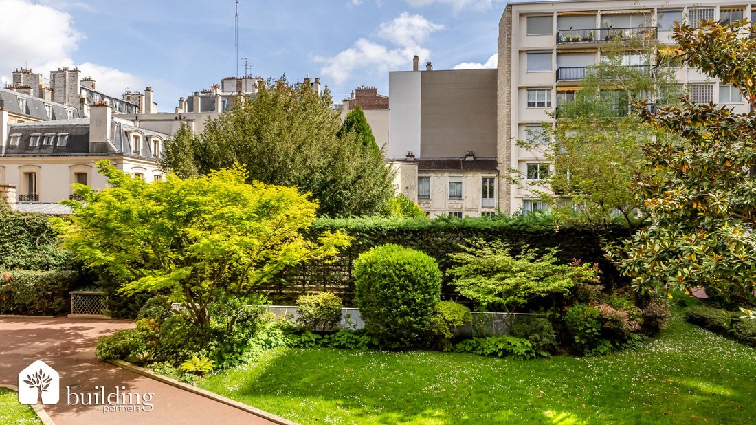 Apartment in Pereire-Malesherbes, Paris 17e Arrondissement, Paris 5 - 18666351