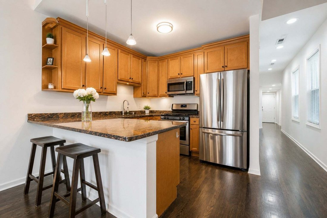 Condo in Chicago, Illinois, United States 5 - 18669125