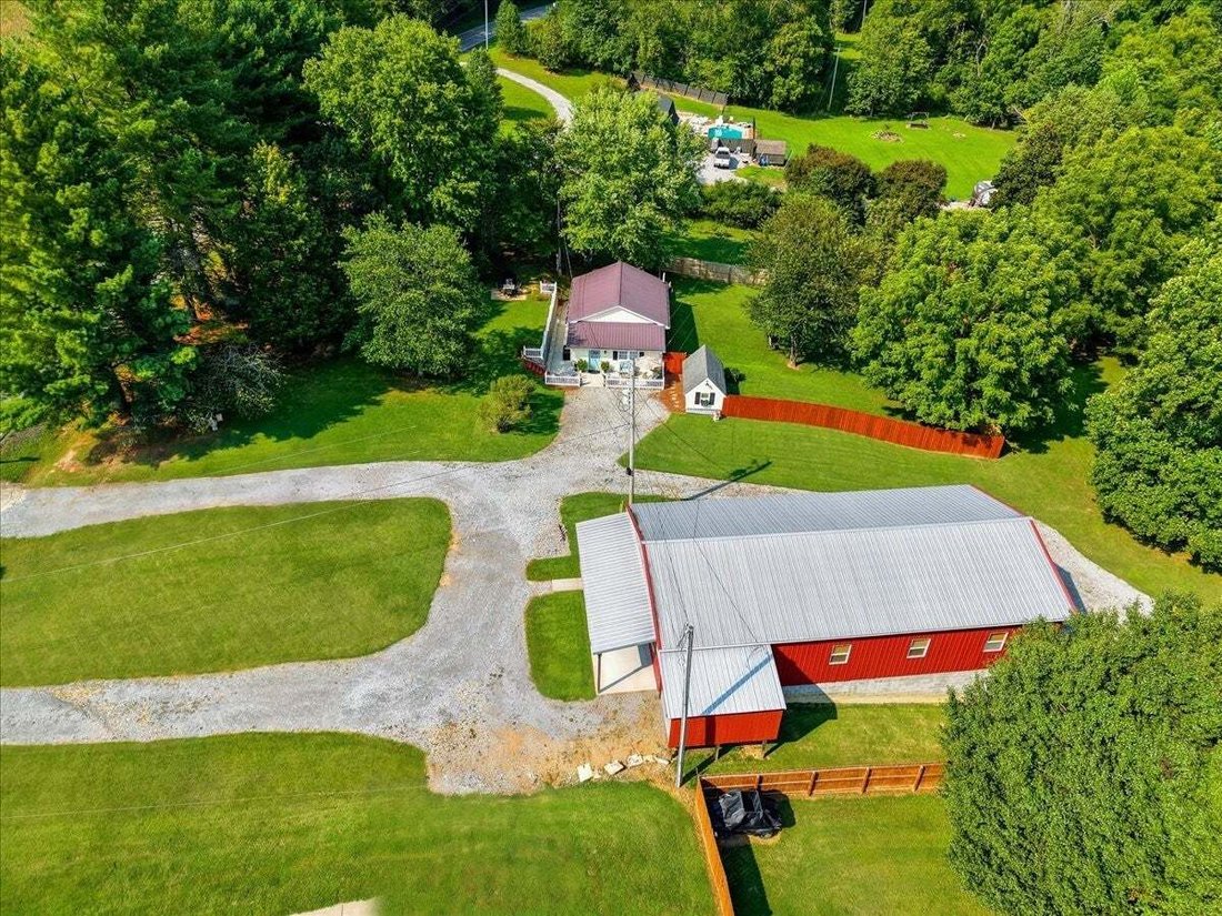 House in Cross Plains, Tennessee, United States 1 - 18663766