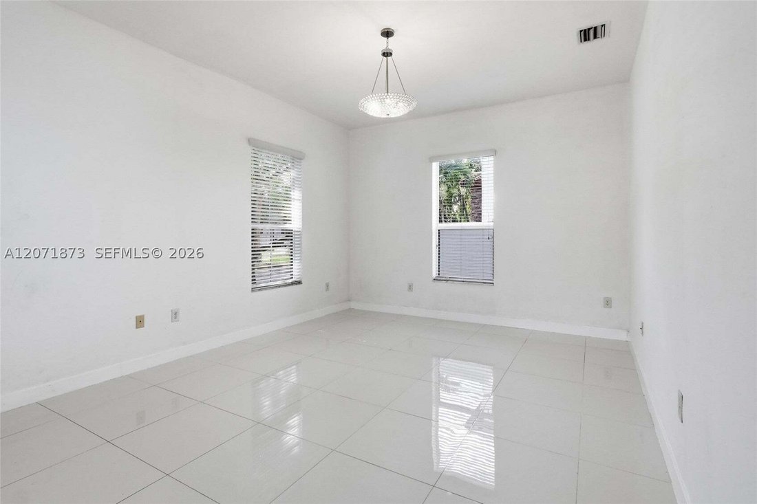 House in Miami, Florida, United States 4 - 18669065