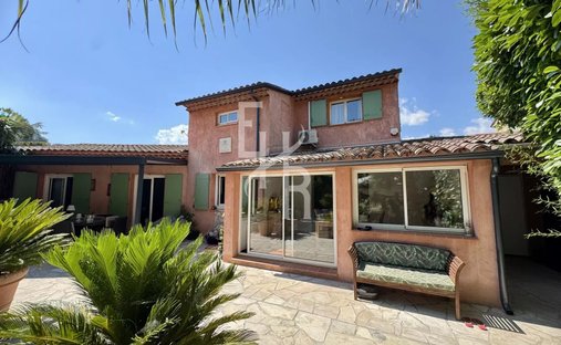 House in Auribeau-sur-Siagne, Provence-Alpes-Côte d'Azur, France 1