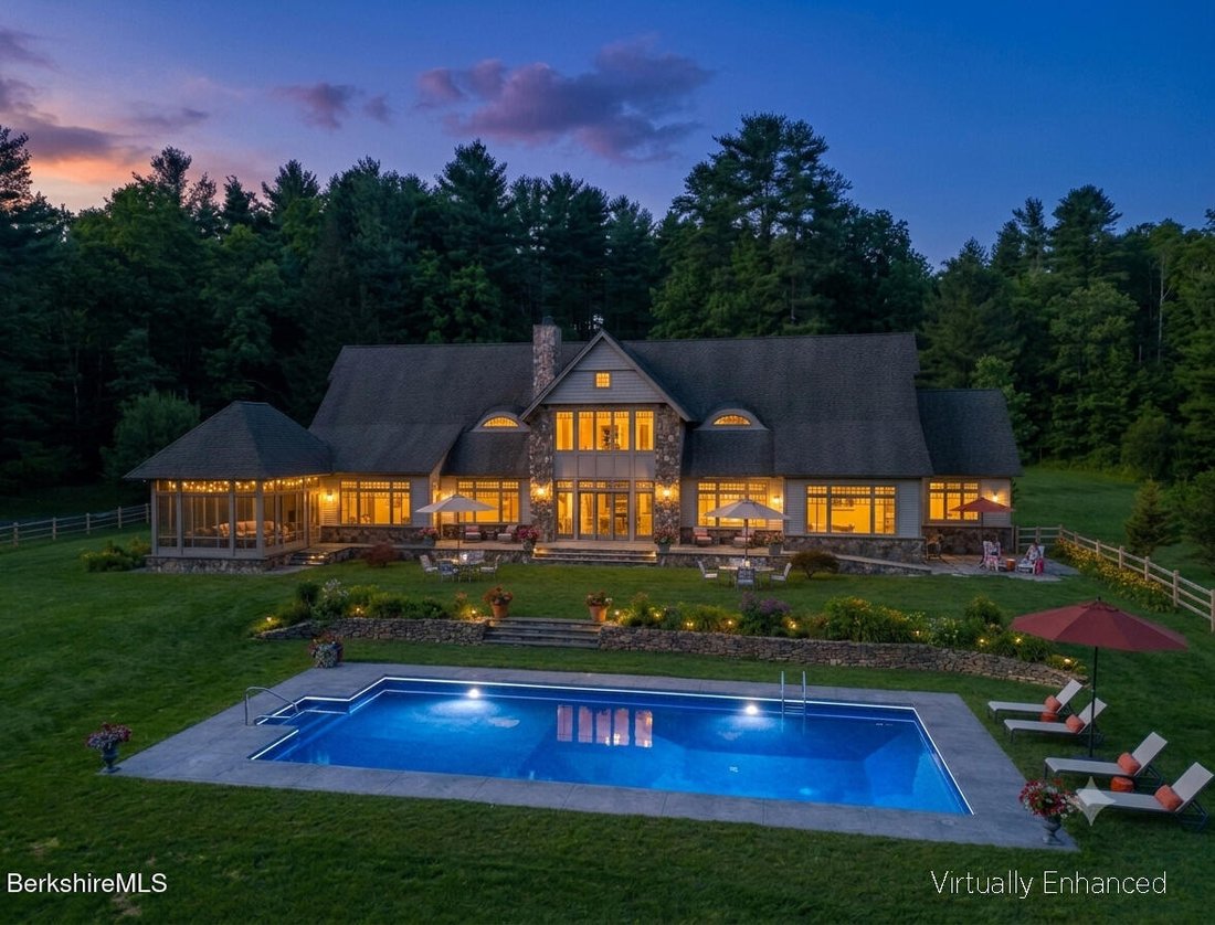 House in Great Barrington, Massachusetts, United States 2 - 17869007