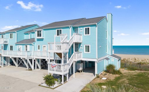Condo in Kure Beach, North Carolina, United States 1