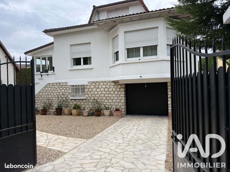 House in Yerres, Ile-de-France, France 1 - 18299115