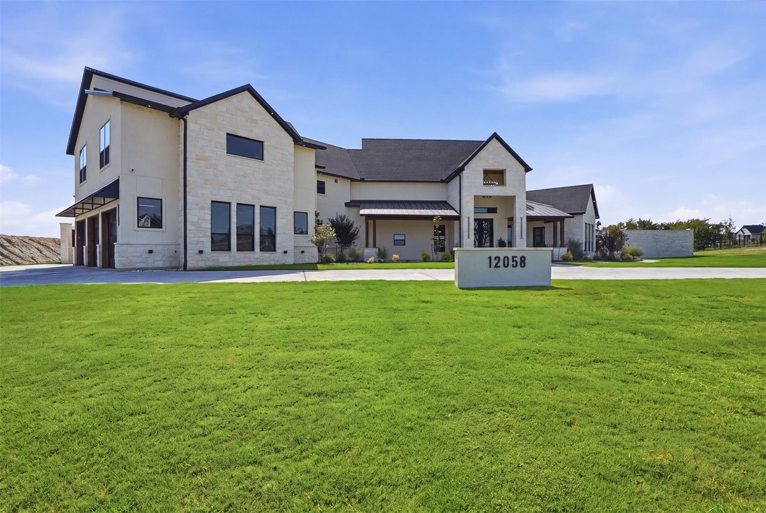 House in Fort Worth, Texas, United States 3 - 18659693