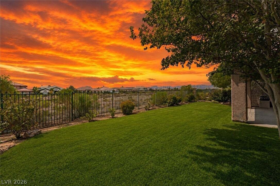 House in Las Vegas, Nevada, United States 5 - 18659279