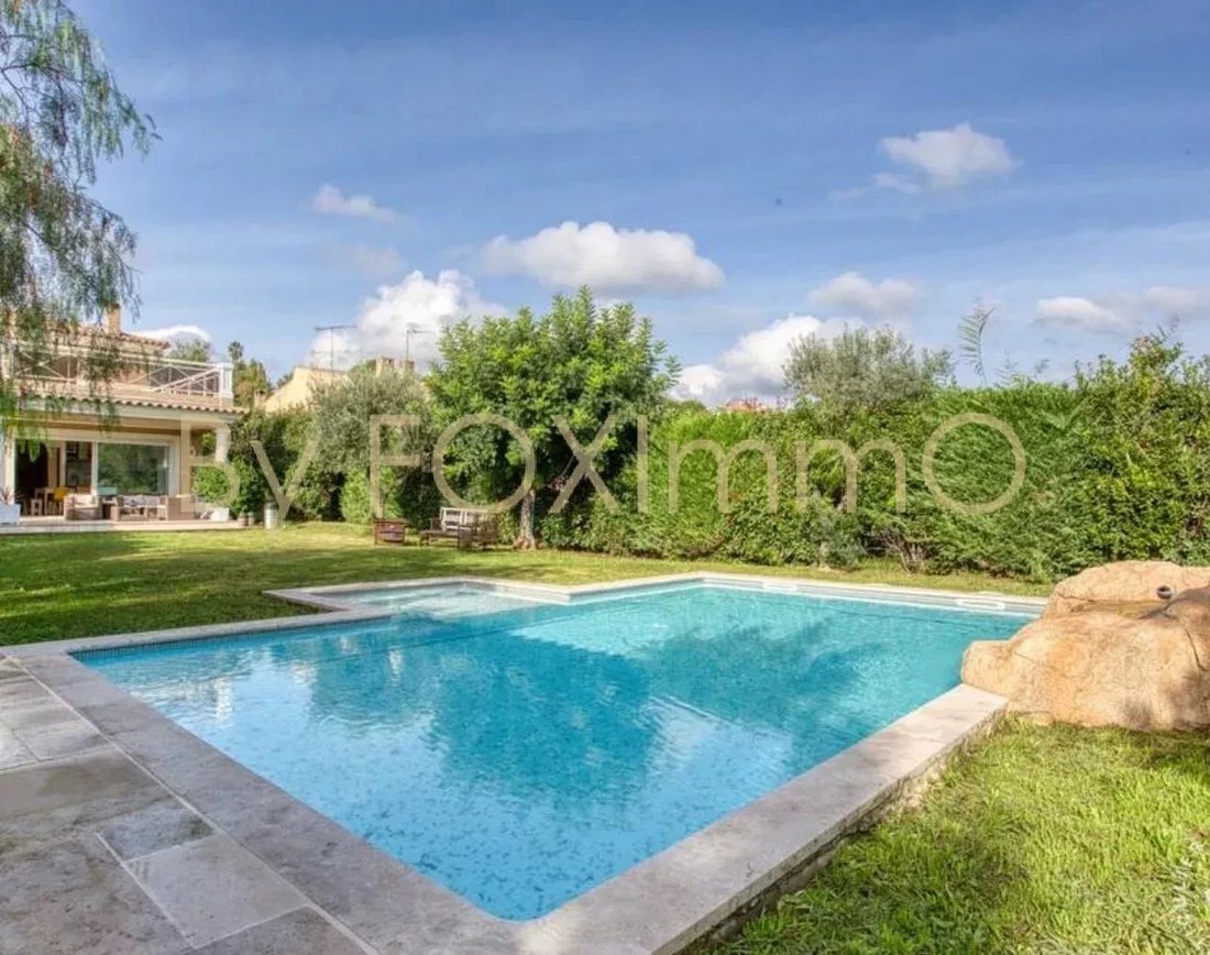 House in Antibes, Provence-Alpes-Côte d'Azur, France 1 - 18661025