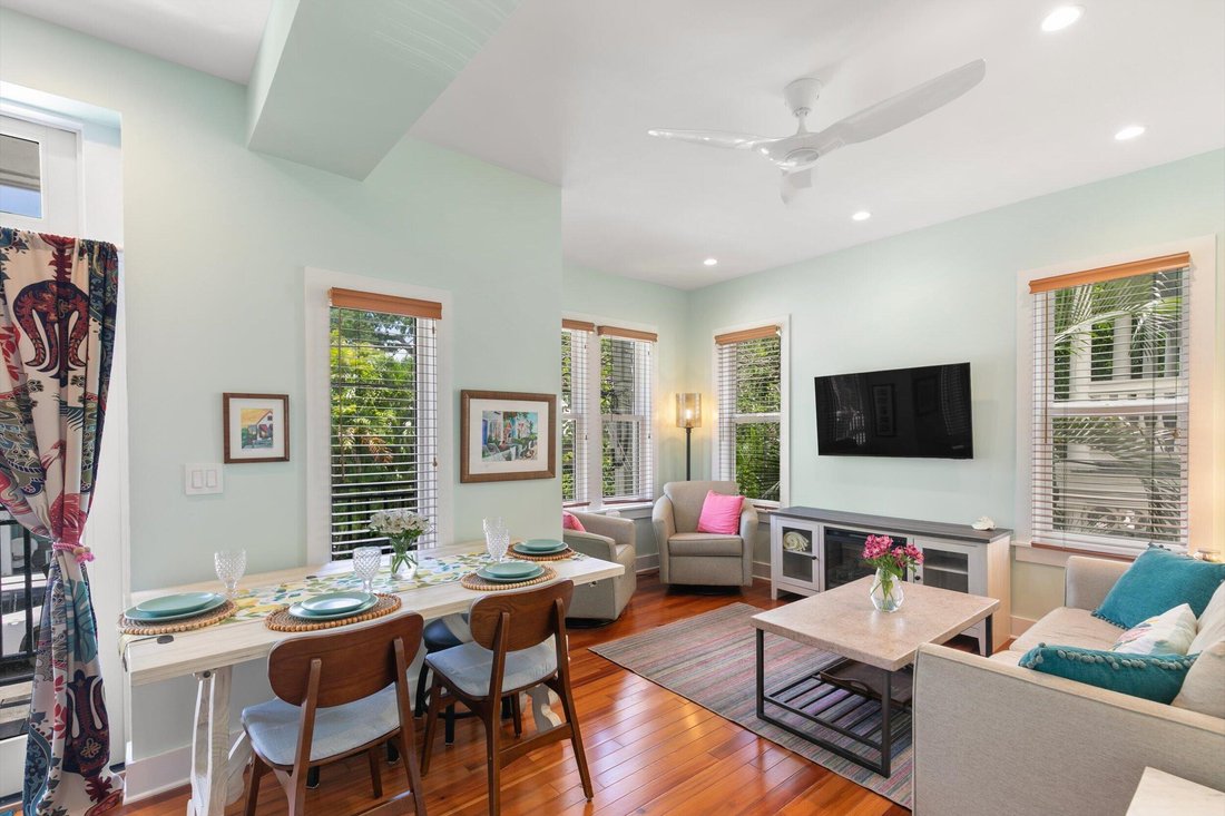 Condo in Key West, Florida, United States 4 - 17482099