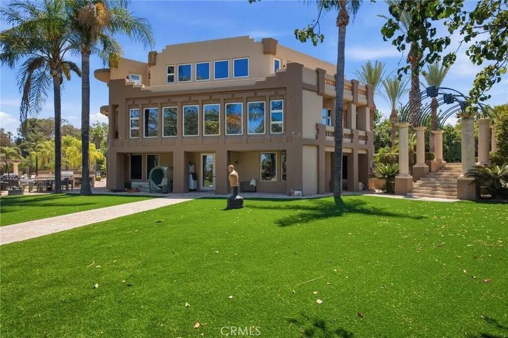 House in Riverside, California, United States 5 - 18666193