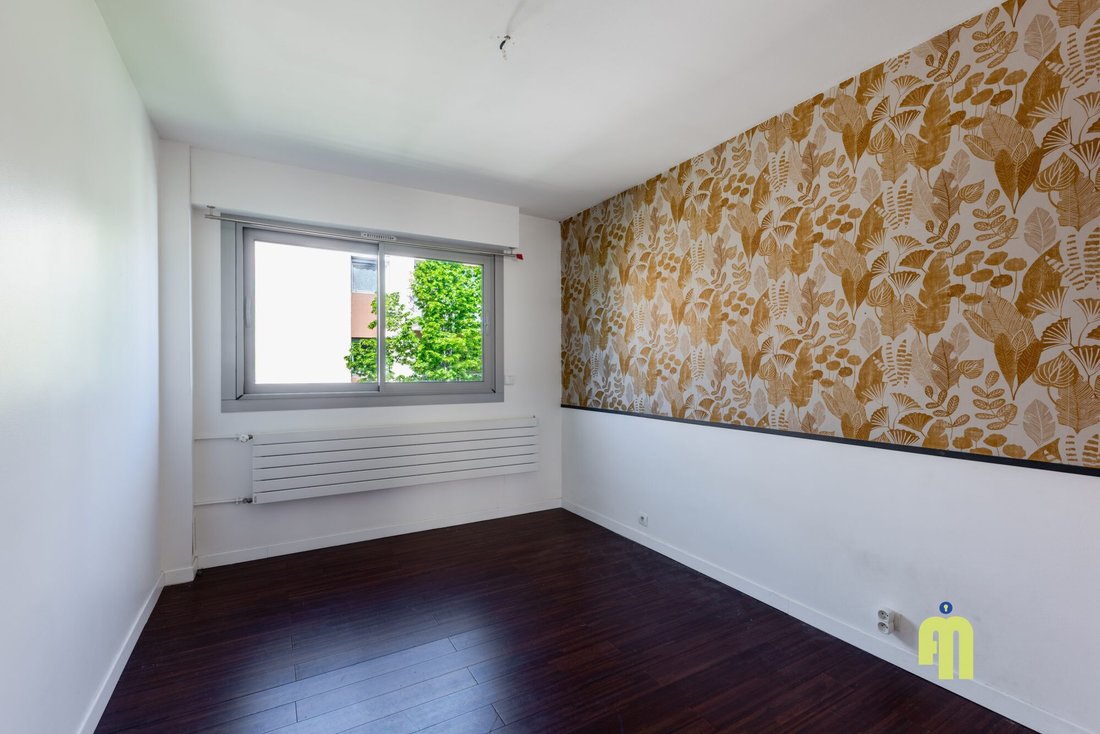 Apartment in Bois de Vincennes, Paris 12e Arrondissement, Paris 5 - 18670431