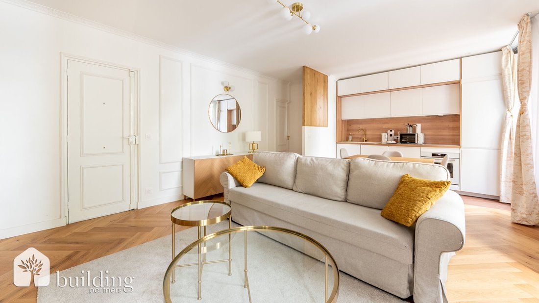 Apartment in Pereire-Malesherbes, Paris 17e Arrondissement, Paris 4 - 18666315
